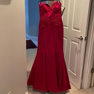 Zac Posen Truly gown size 2